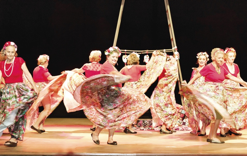 Espetáculo Brasilidades, da Cia de Teatro Senhoras do Cerrado ( Foto: Nani Weber)