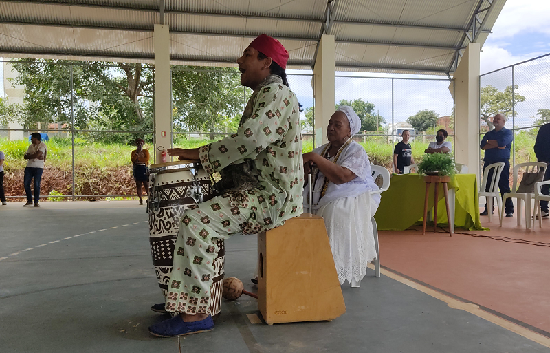 Apresentação de "Música de Terreiro" - percussão afro-brasileira na Oficina da Semana da Consciência Negra